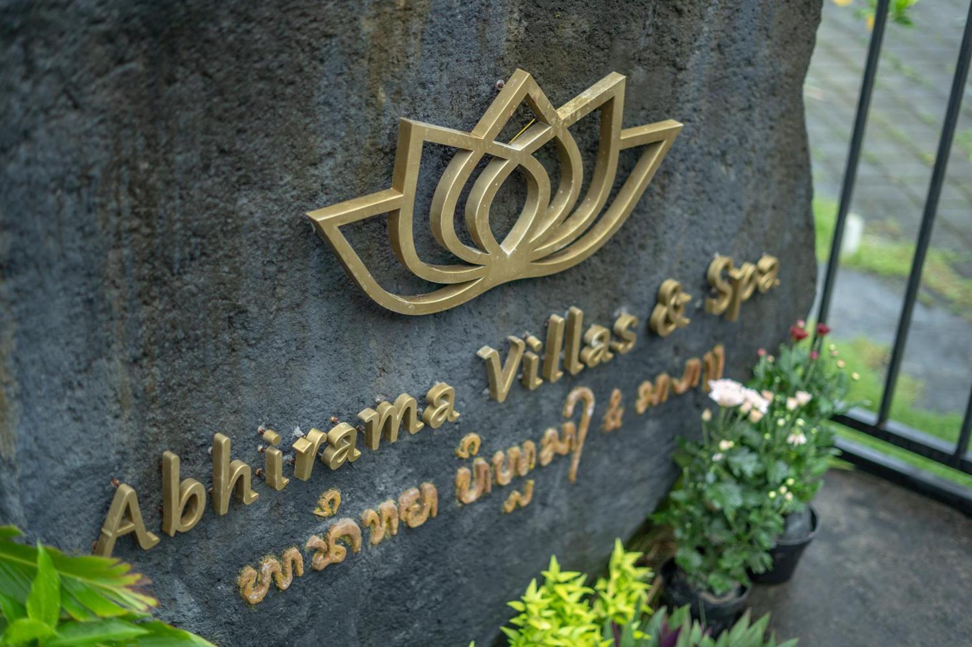 Abhirama Villas And Spa Ubud Buitenkant foto